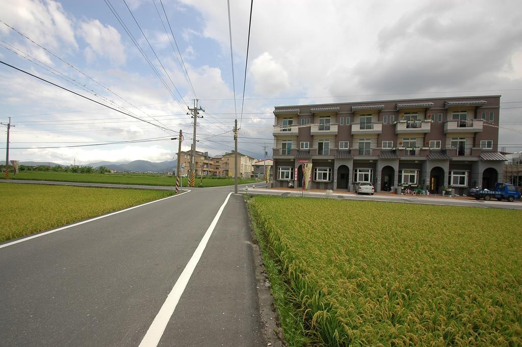 左岸villa 電動麻將k歌包棟主題派對 Luodong Exteriér fotografie